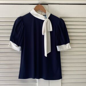 CeCe Contrast Bow blouse size S